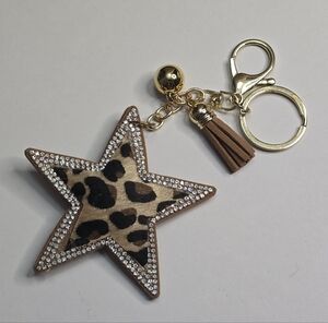 Treska Leopard Print Jeweled Star Keychain with Gold‎ Accents New